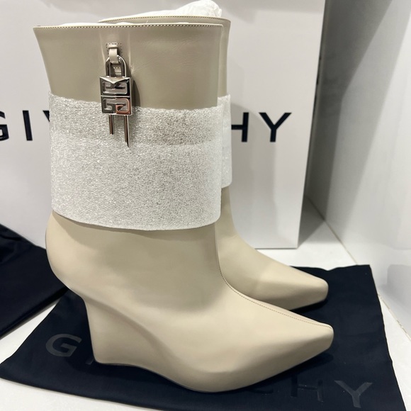 Givenchy G Lock Wedge Ankle Boot Natural Beige Leather 38.5 - Picture 4 of 8